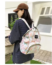WOW GOODS !! Diaper Bag 25*38CM Baby Diaper Bag Cartoon Print Handbag Waterproof Reusable Diaper Bag Outdoor Travel Stroller Carrying Bag Storage