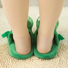 x Adorable Cartoon Crocodile Slippers – Cozy & Fun