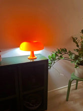 WOW GOODS !! Baby & Child Mushroom Table Lamp Hotel BedRoom Lighting Desk Lamp Bedside Lamps Decoration Lighting Lamp Modern Minimalist Desk Light