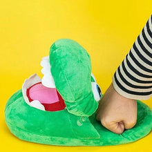 x Adorable Cartoon Crocodile Slippers – Cozy & Fun