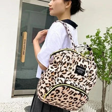 WOW GOODS !! Diaper Bag 25*38CM Baby Diaper Bag Cartoon Print Handbag Waterproof Reusable Diaper Bag Outdoor Travel Stroller Carrying Bag Storage