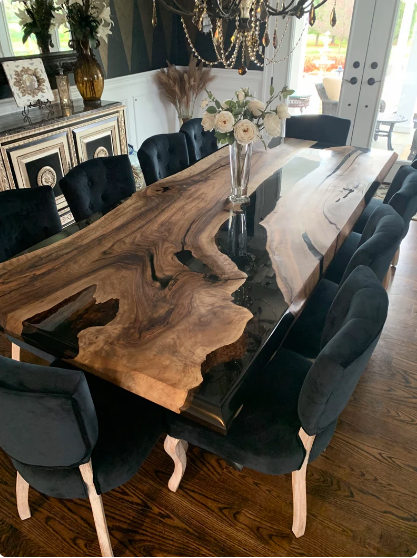 Live-Edge Solid Acacia Dining Table with Powder‑Coated Steel Base