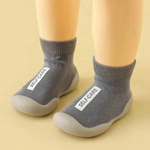 x Soft & Stylish Baby Shoes – Perfect for First Steps