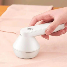 4348 WC VIP Gadget Electric Pellets Lint Remover